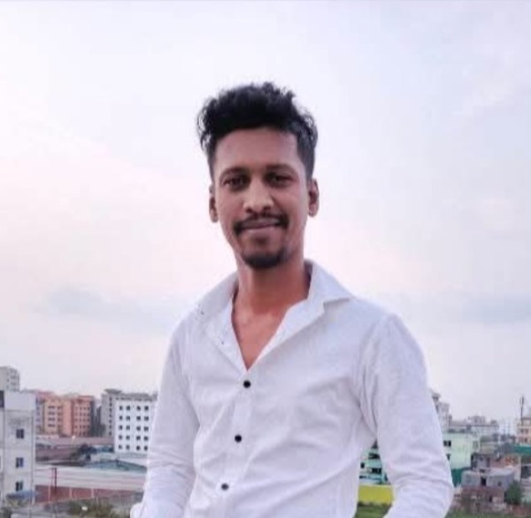 Mohammad akash, 32, Thouarsurloire