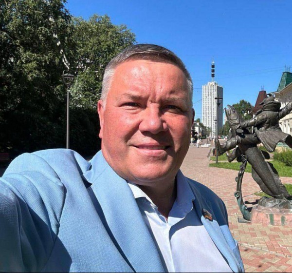 JOHN, 57
