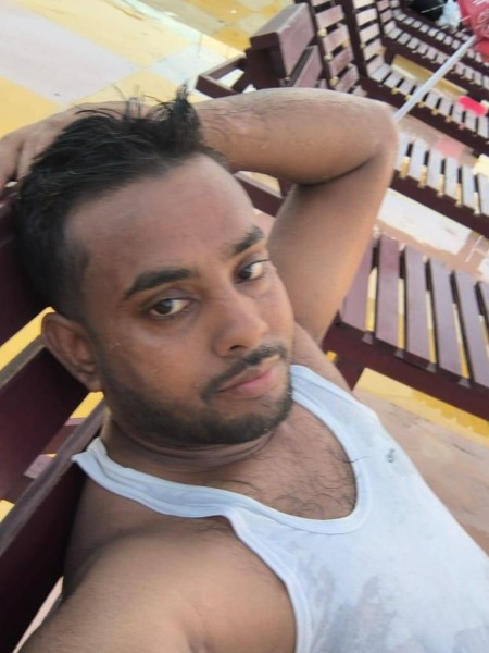 Md Rezaul islam, 30, Serajgonj