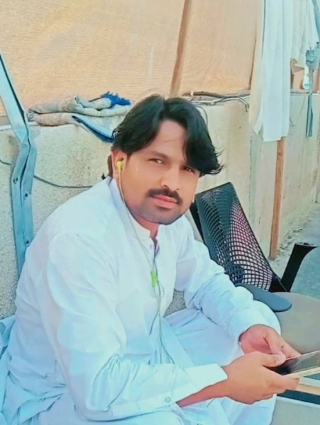 Noman, 31, Bangladeshi