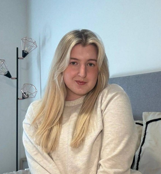 Amie, 36, Chita