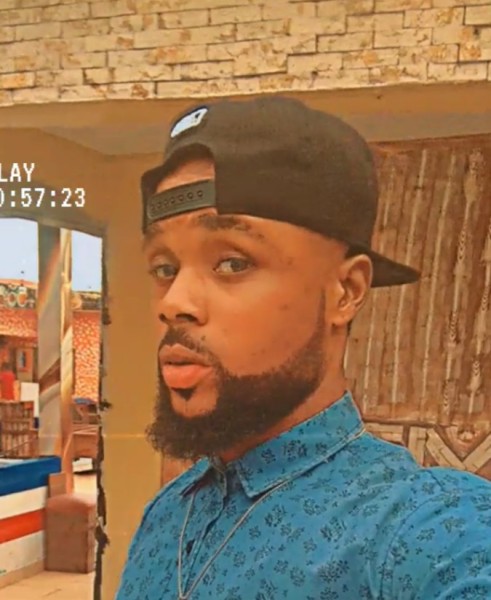 Vick, 32, Nantes