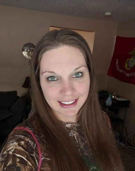 Laura, 39, Pakistan