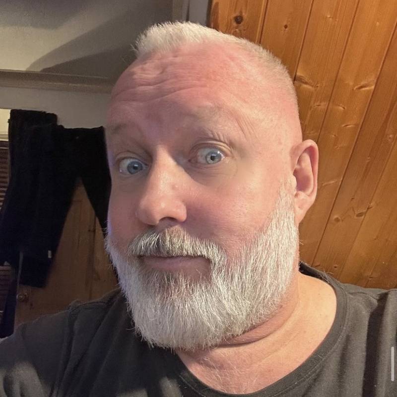 John Ballard, 35, Navalmoral De La Mata