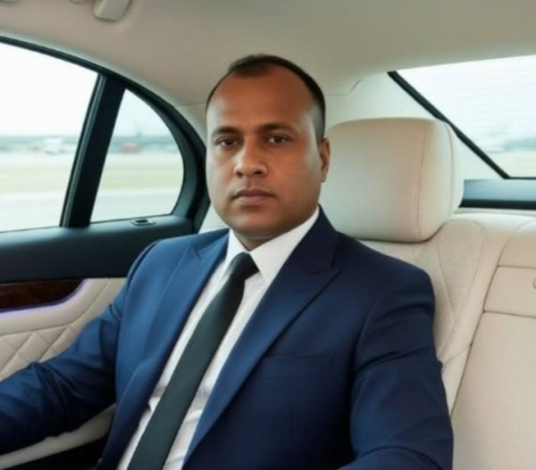 Aminul, 40, Hastsal