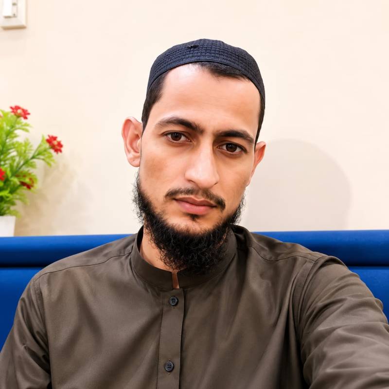 Abrar, 27, Husum
