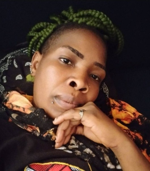caroline, 35, Araruna
