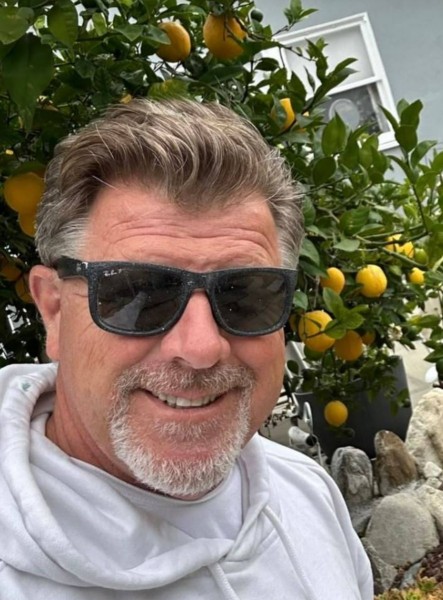 Paul, 57, Vendam