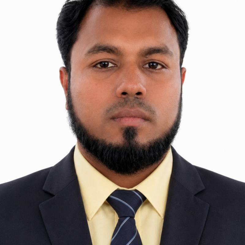 Md Alihossain, 36, Tomas Oppus