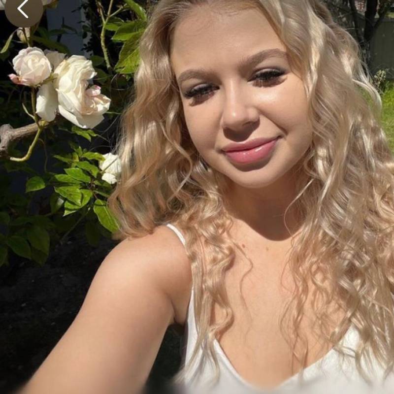 Alex Sandra, 35, Mailavaram