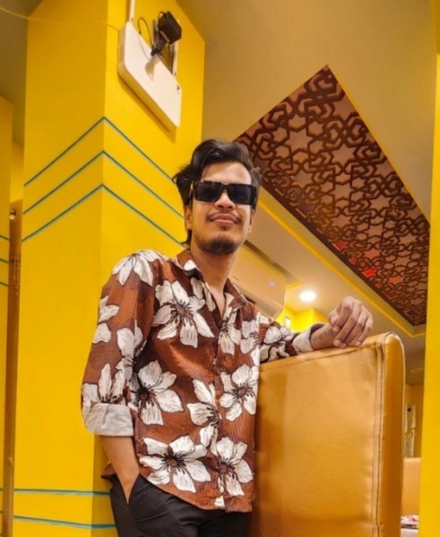 Ariyen Shakib, 26, Borongan