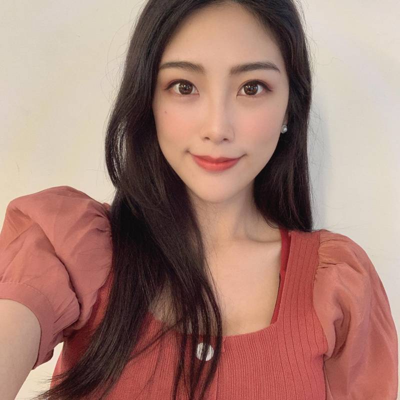 Meiling, 33, Darihat