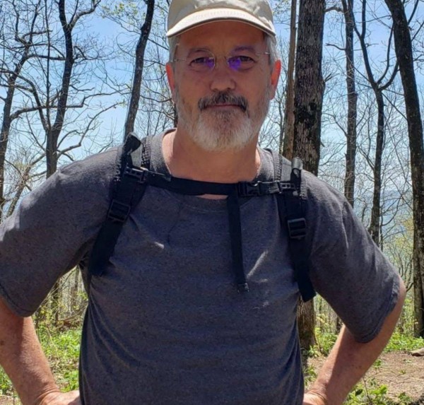Antoni, 62, Olympia