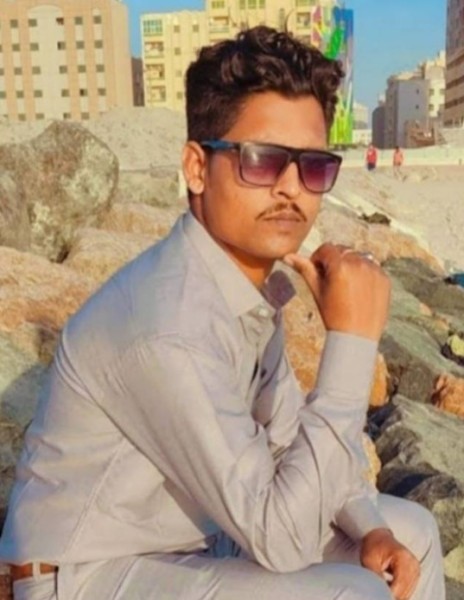 Roman, 37, Dhaka