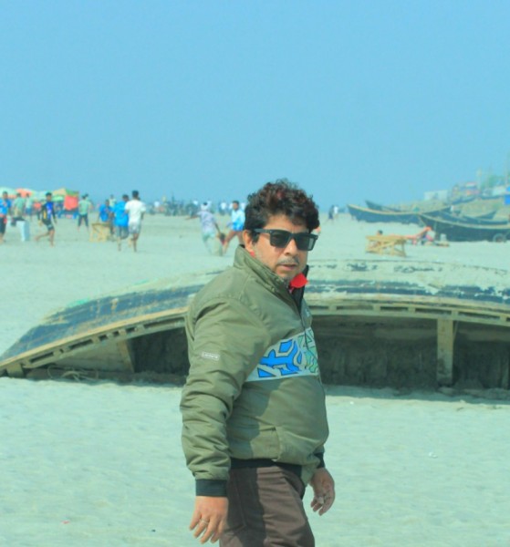 Saikat, 35, Makabana