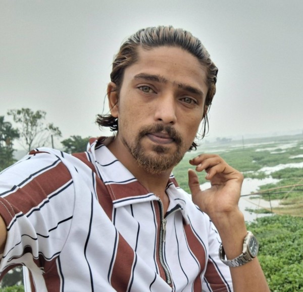 Khan Emon, 31, Umirim