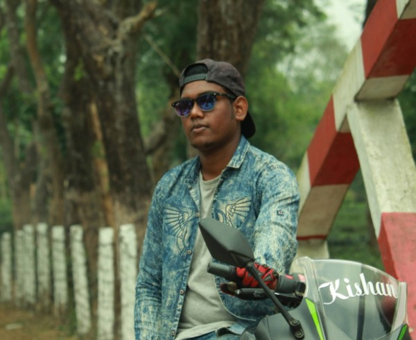 Mr.KISHAN ROY, 30, Uitgeest