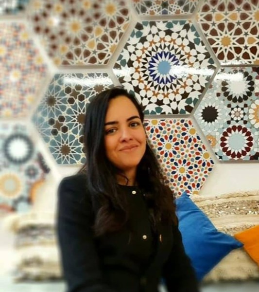 Fatima Ahmed, 34, Gesti