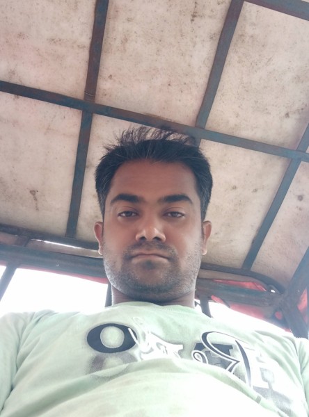 Alihossen, 35, Taylor
