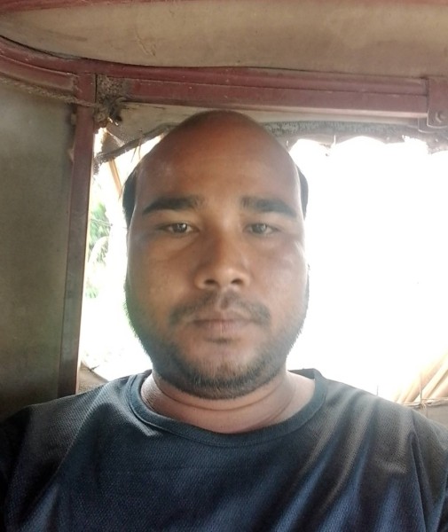 Rabiul, 33, UAE