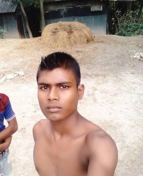 01766567841, 26, Cerca Carvajal