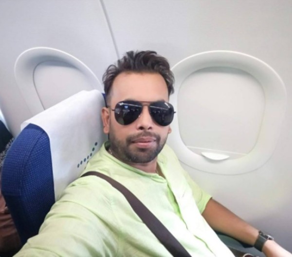 Raj, 43, Suntar