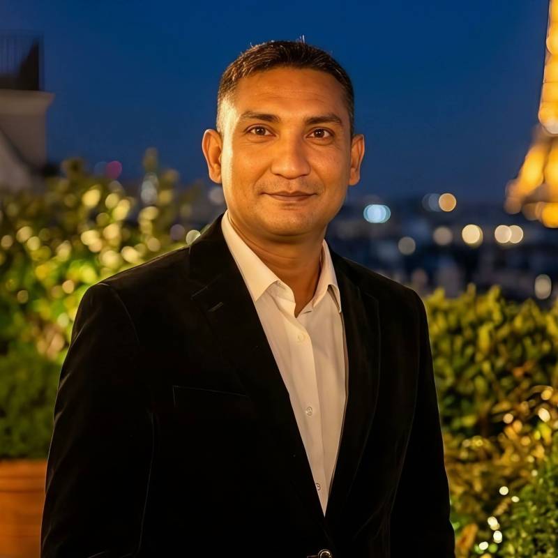 Khan Manik, 30, Lyakhavichy