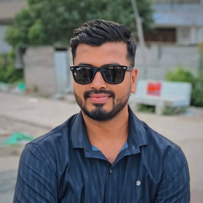 Ratan, 31, Gurlan