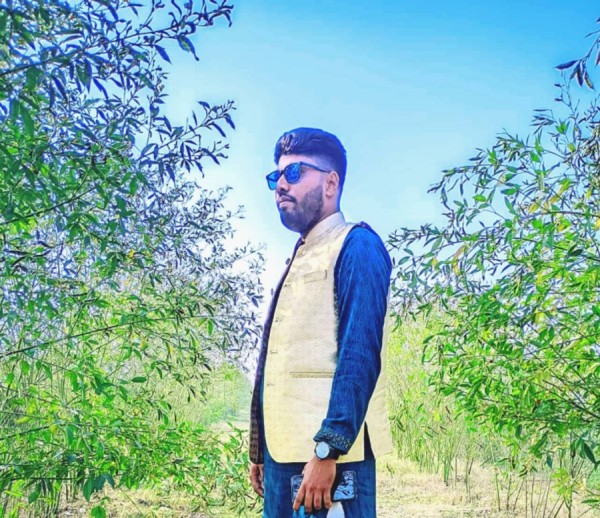 Mr Islam, 30, Mohales Hoek