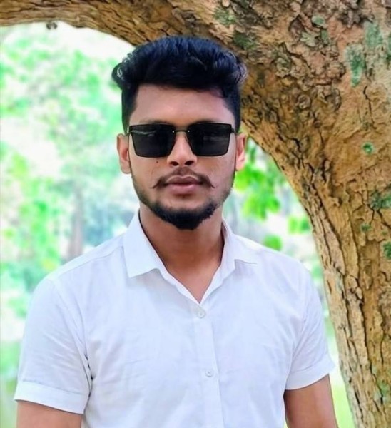 Rohan Raj, 25, Arapongas