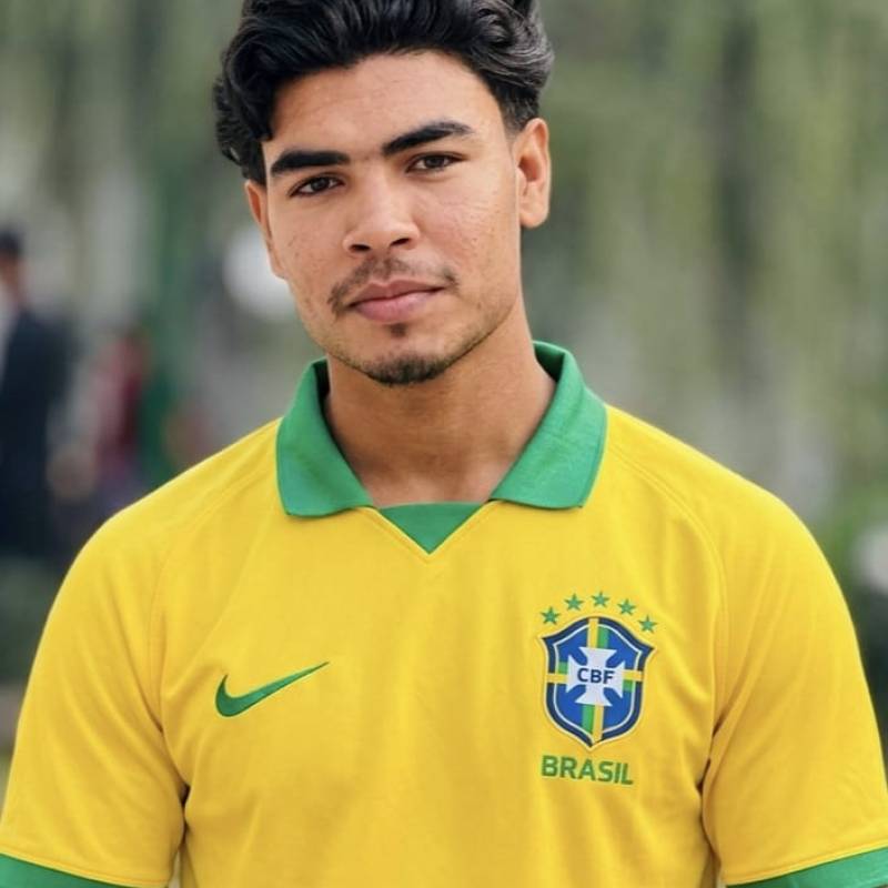 Farabi khan, 30, Latamna