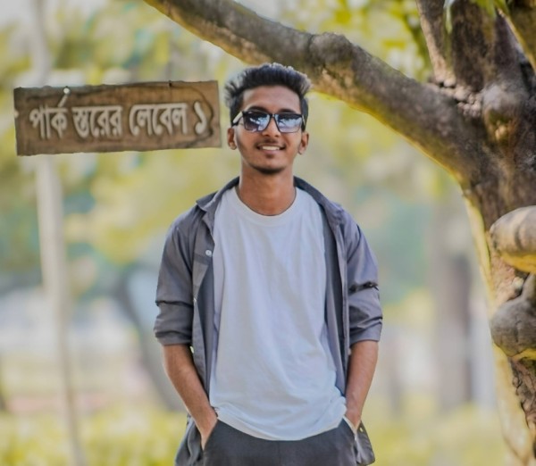 Masum, 19, Caloene