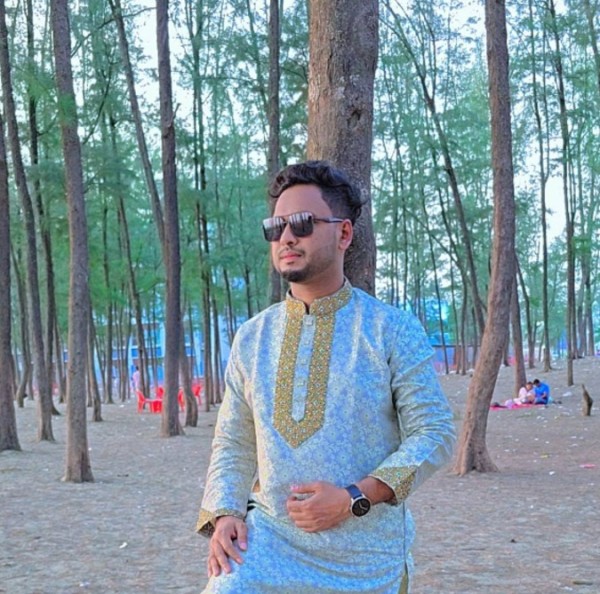 Arif Ahamed, 32, Mendi