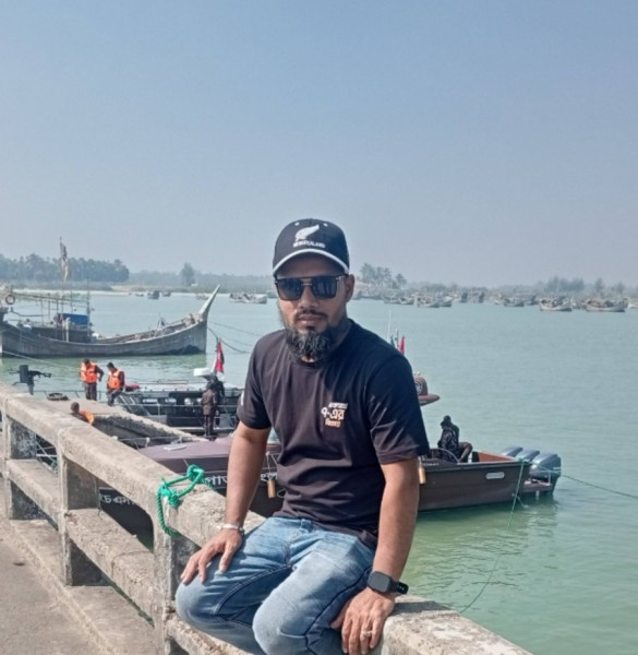 Alamgir Hossain, 31, Tarsus