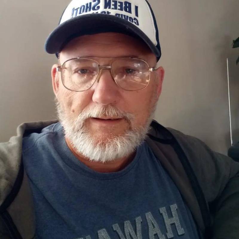 James, 49, Ushiku