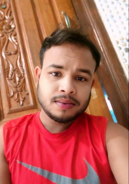 Torik, 27, Exeter