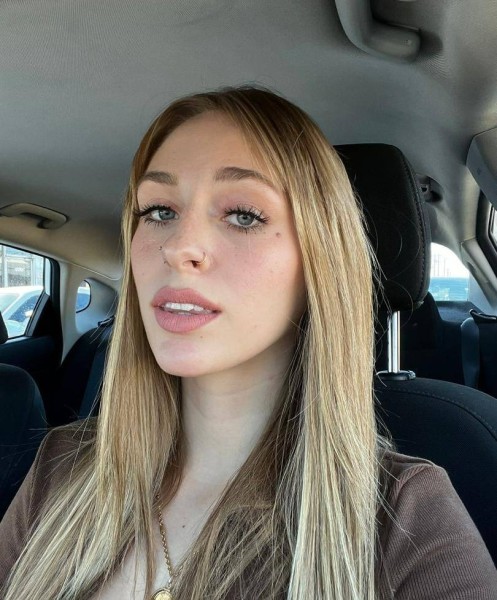 Claire, 32, Saintes