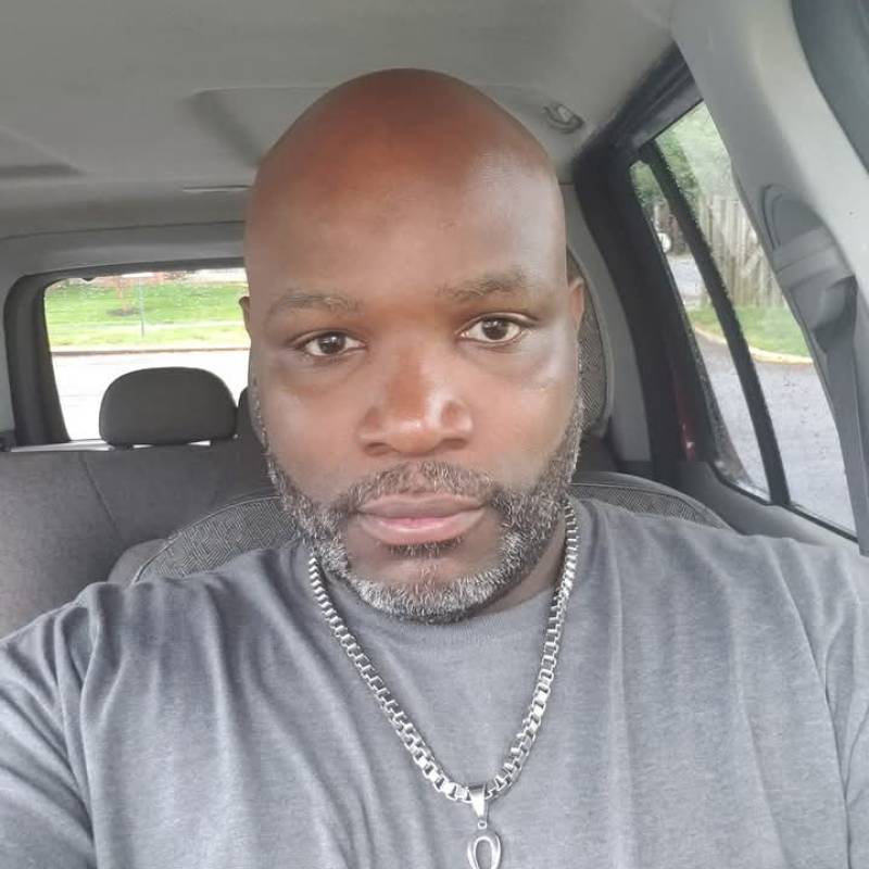 strong400 dating