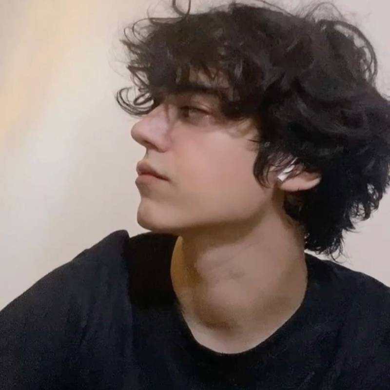 Maksim Maras