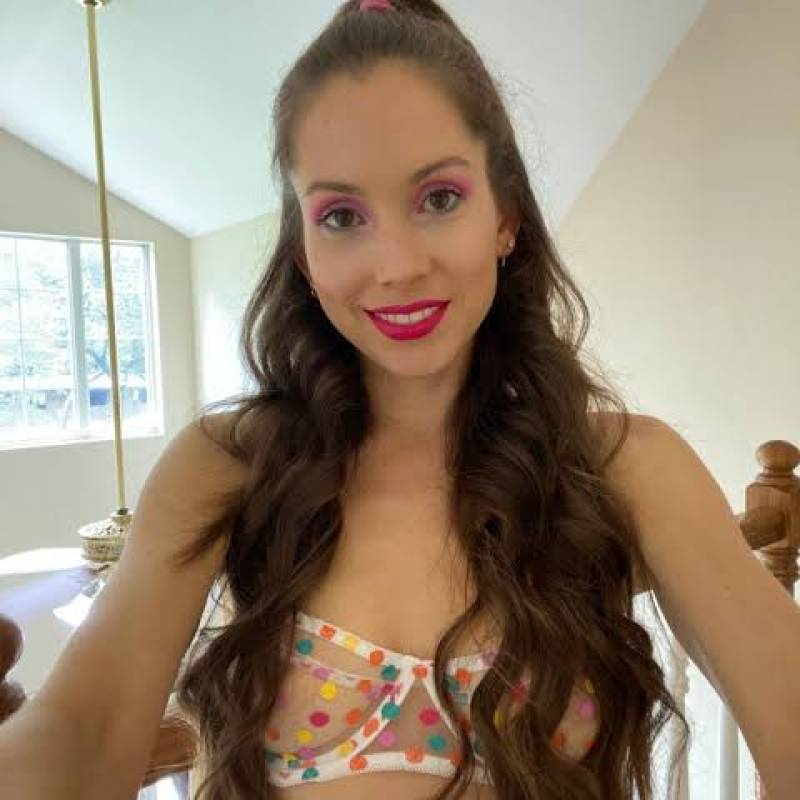 https://waydate.com dating Ameliaxxxx in Martinique