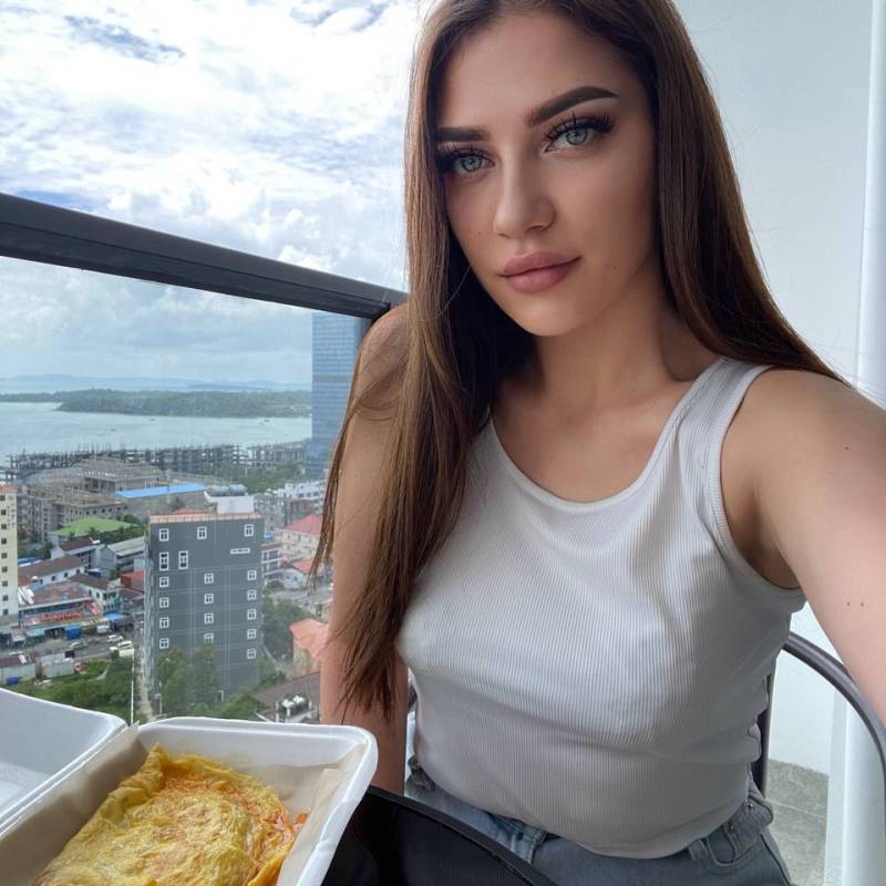 TashaBoo dating