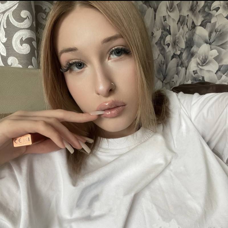 Julet226 dating