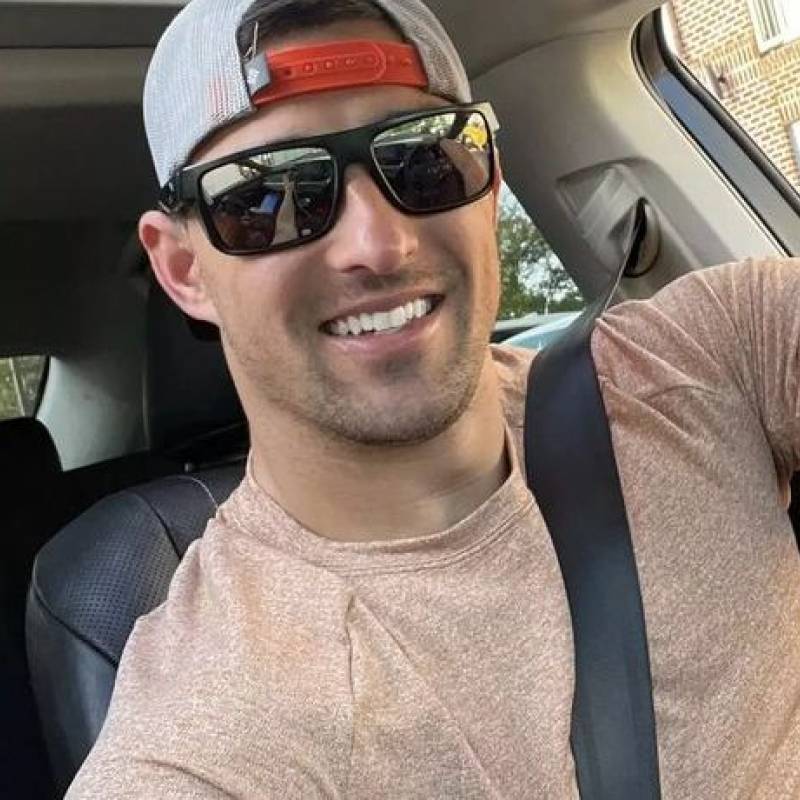 https://waydate.com dating JohnKennedyMichael in United States