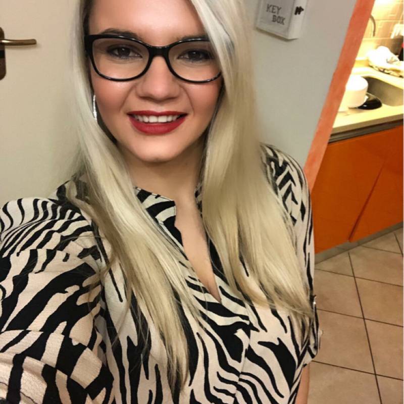 ElaineHill0 dating