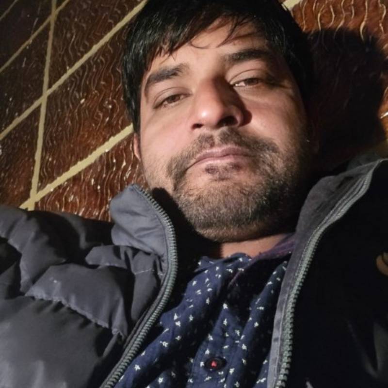 Khuramshazad48509 dating