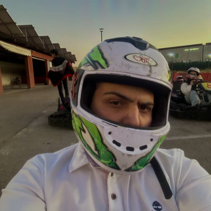 Huseinkasem12952 dating