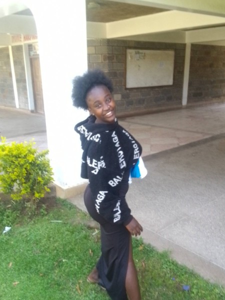 Joyy57495 dating