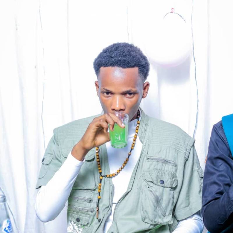 Ahishakiyeyves73824 dating