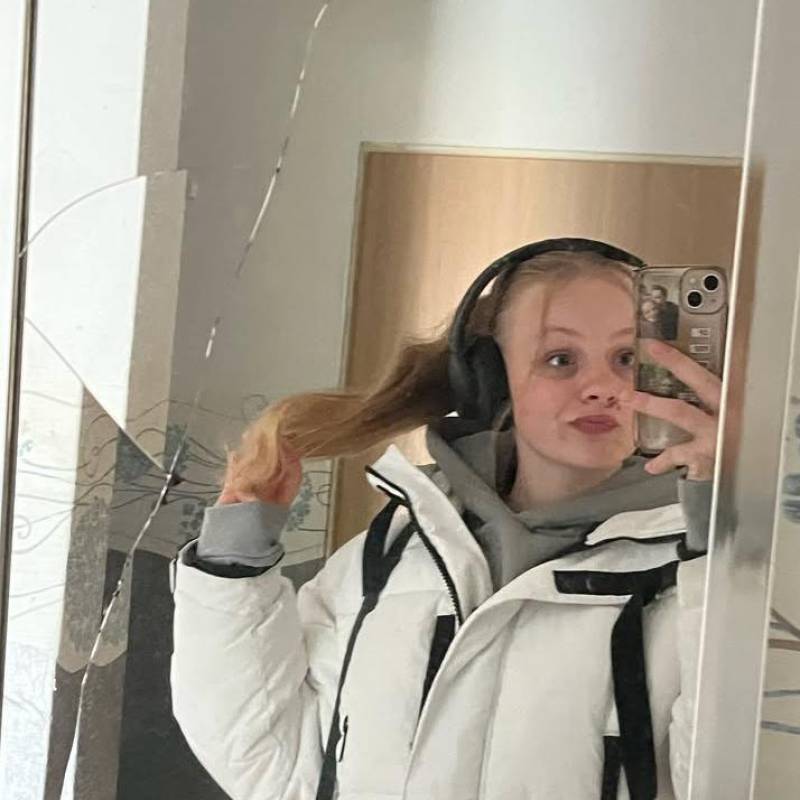 LasiJohn37194 dating