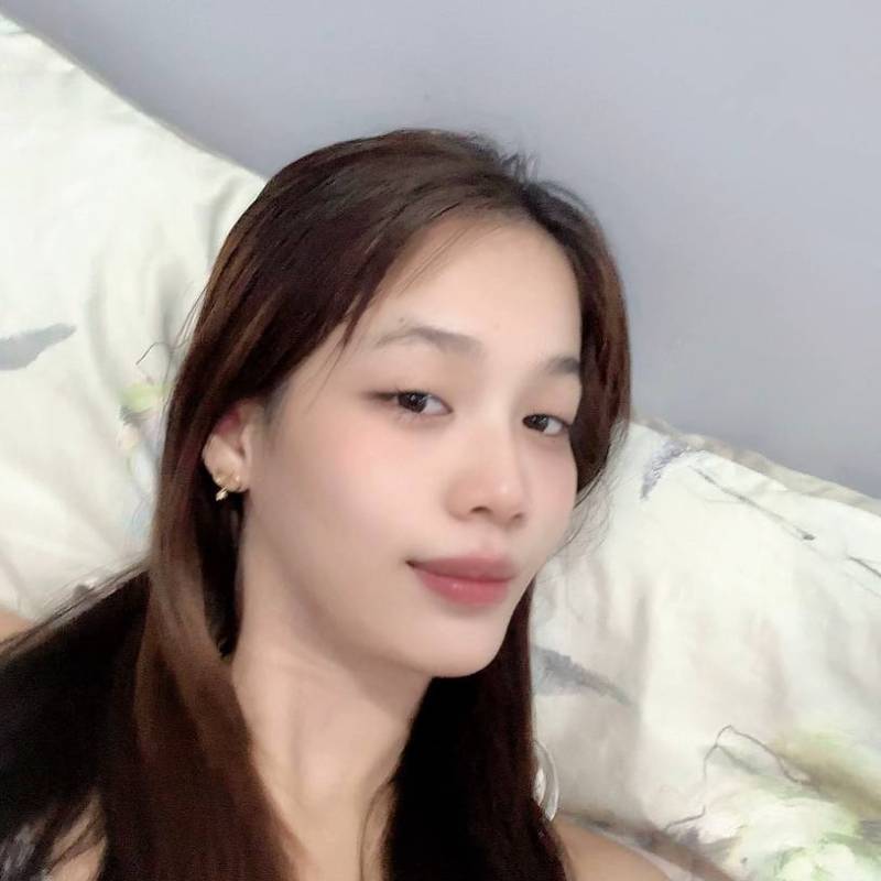 ArianaMae14825 dating